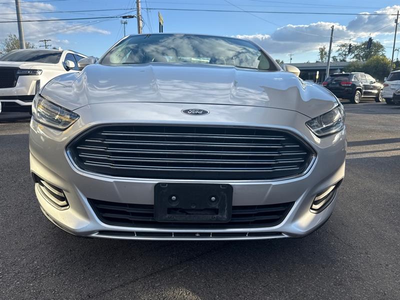 2014 Ford Fusion S photo 4