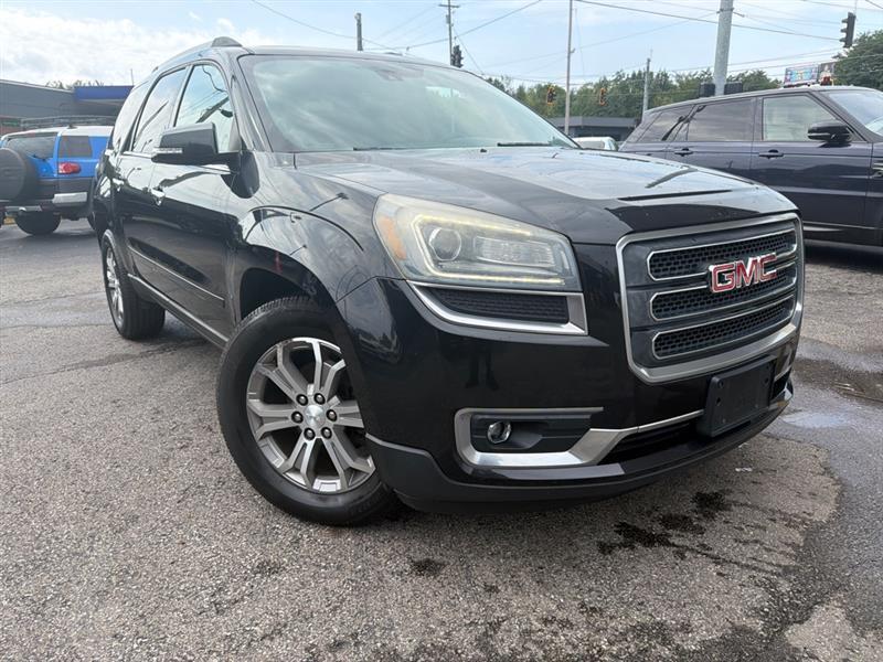 GMC Acadia photo 3