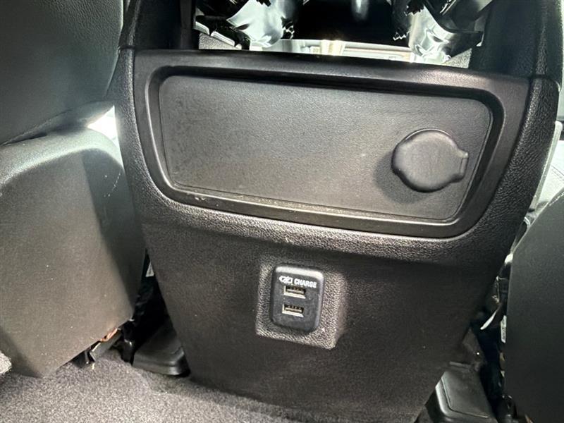 GMC Acadia photo 22