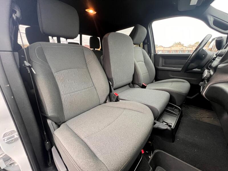 2022 Ram 2500 Tradesman photo 12