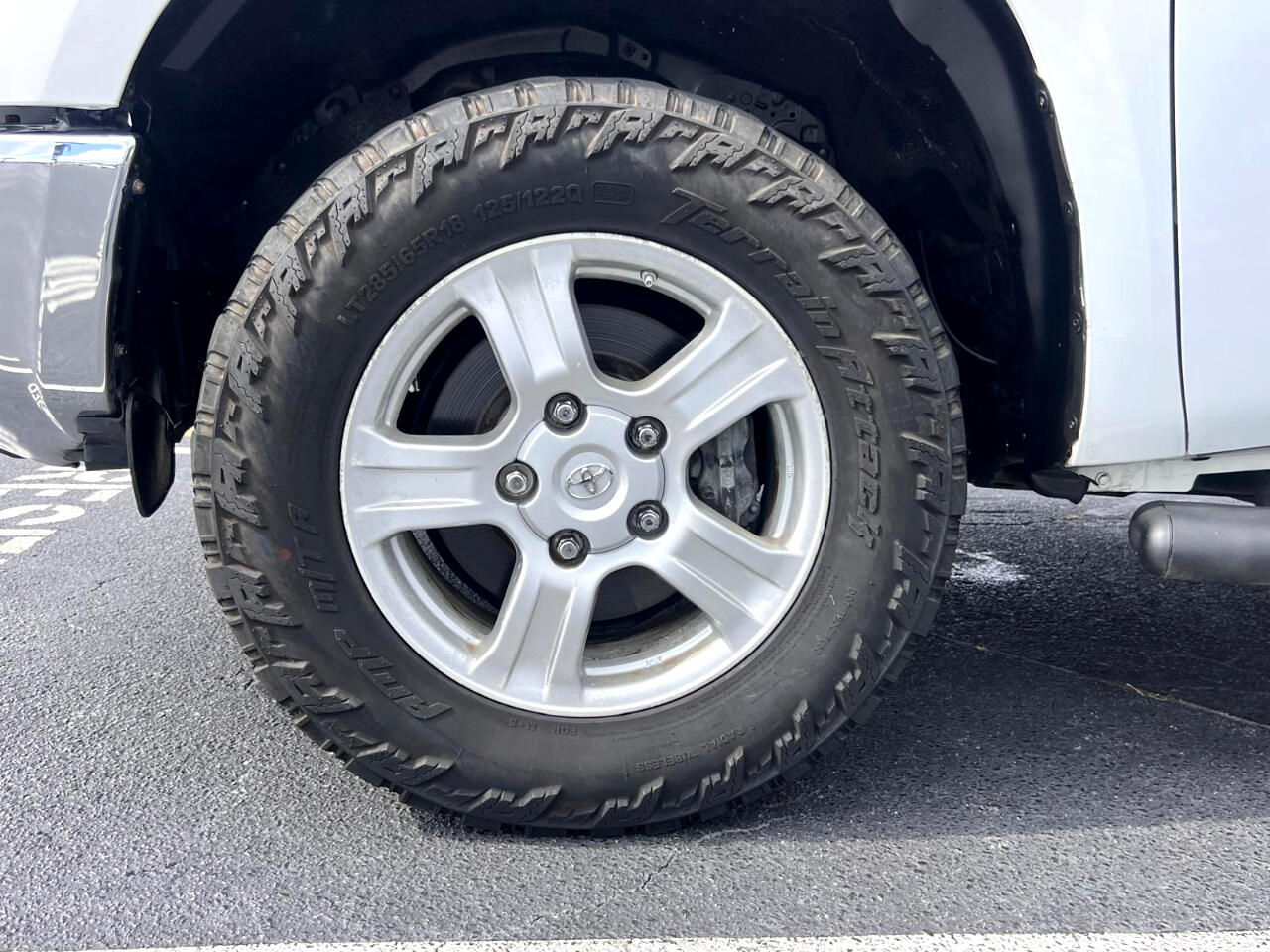 2017 Toyota Tundra SR5 photo 13