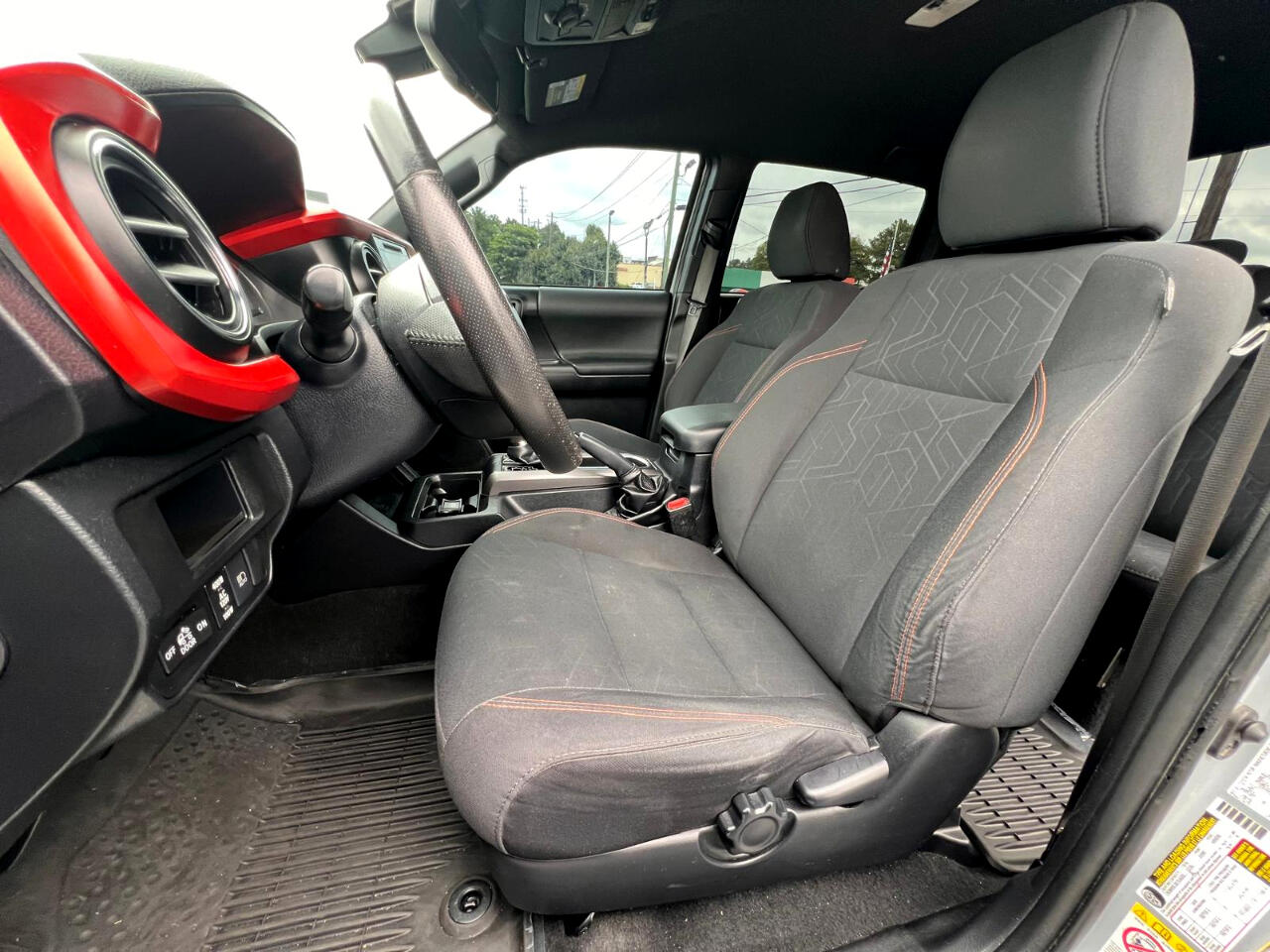 2019 Toyota Tacoma SR5 Double Cab Long Bed V6 4x4 photo 7