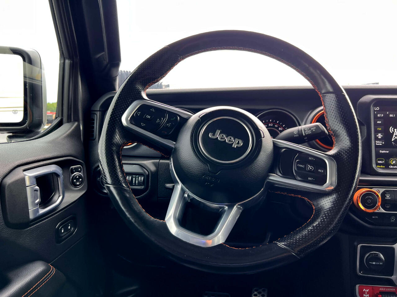 2021 Jeep Gladiator Mojave photo 10