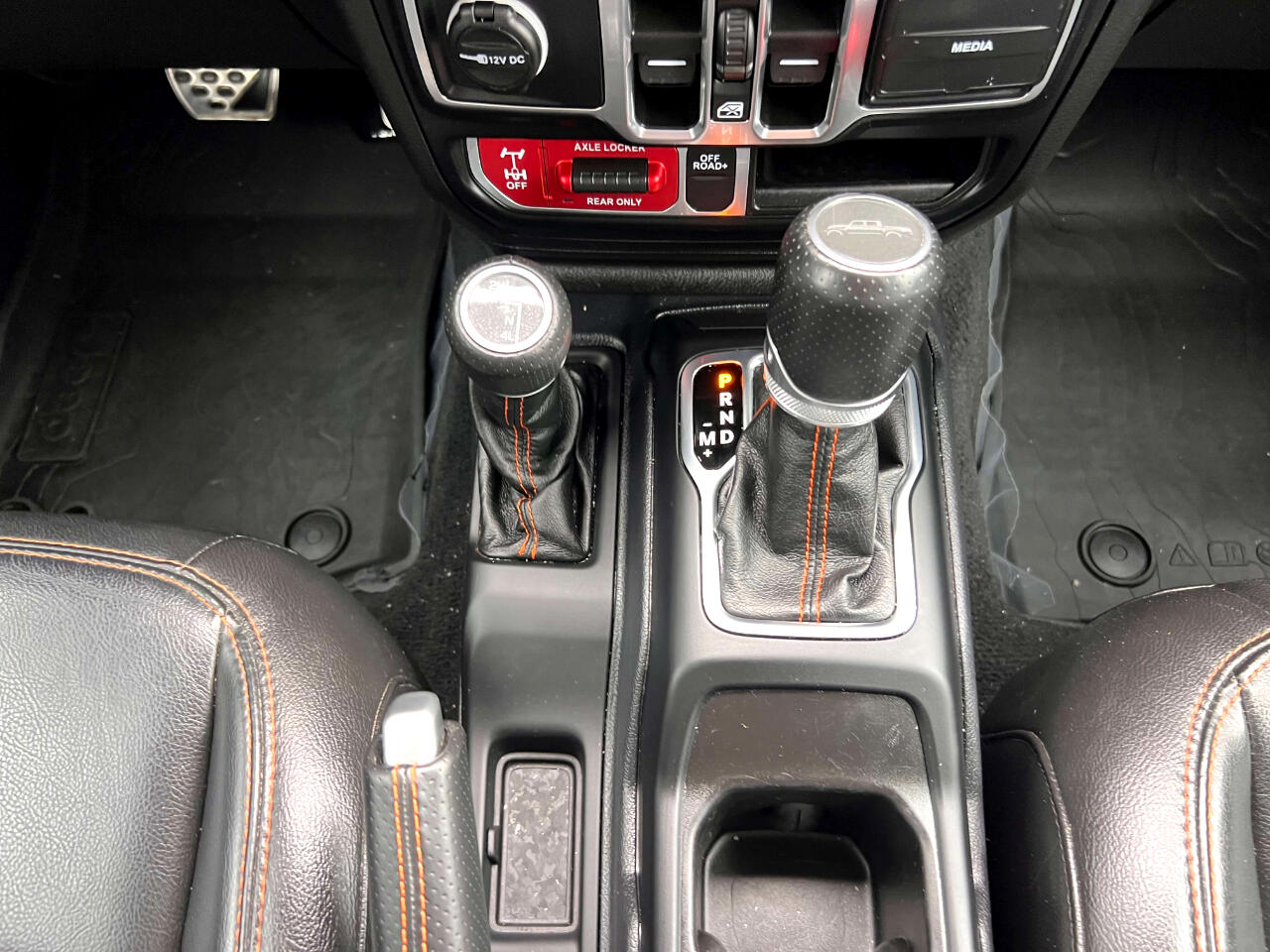 2021 Jeep Gladiator Mojave photo 11