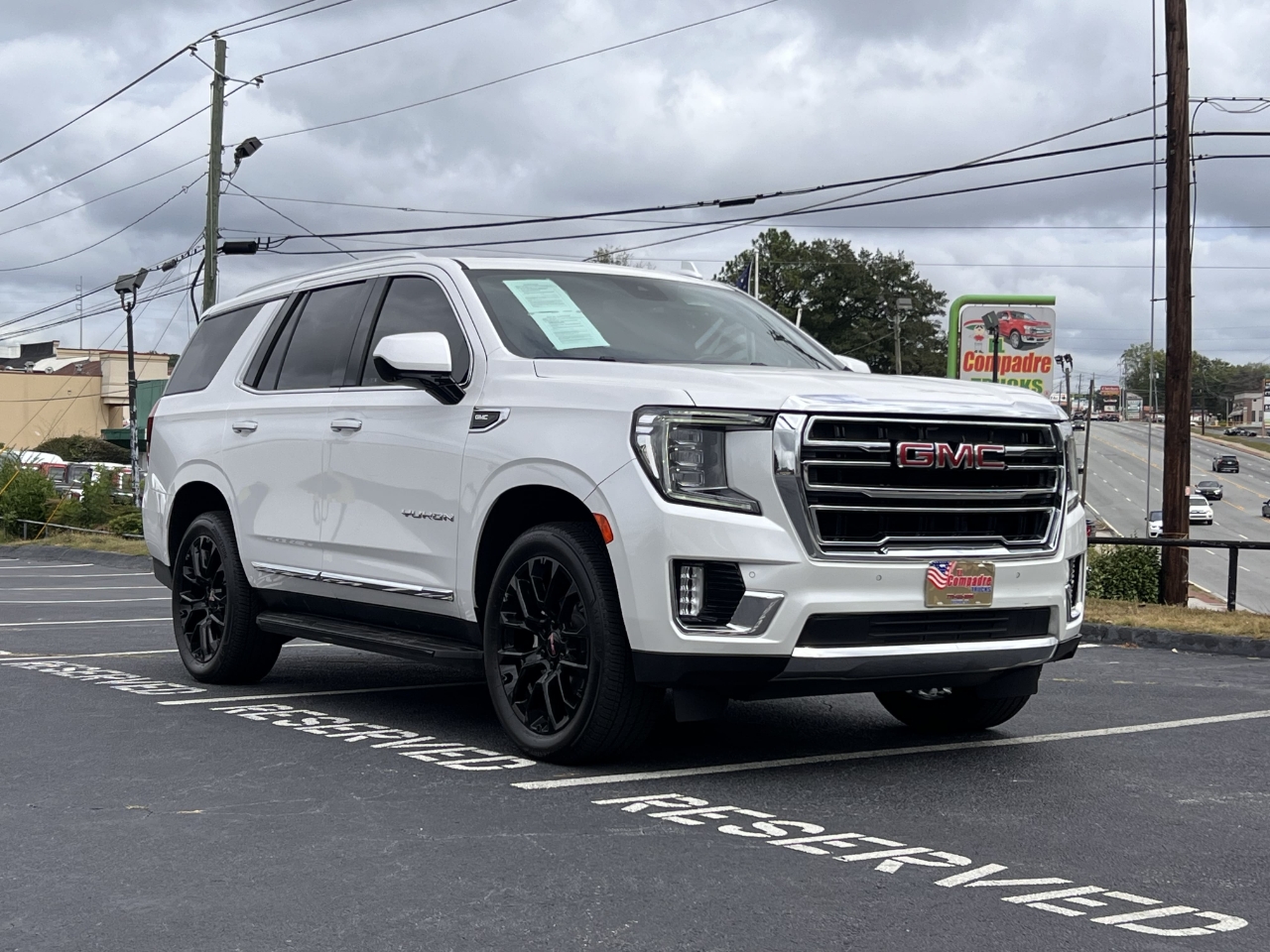 2023 GMC Yukon SLT 4WD