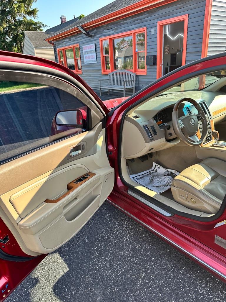 Cadillac STS V6 Luxury AWD with Navigation 2008