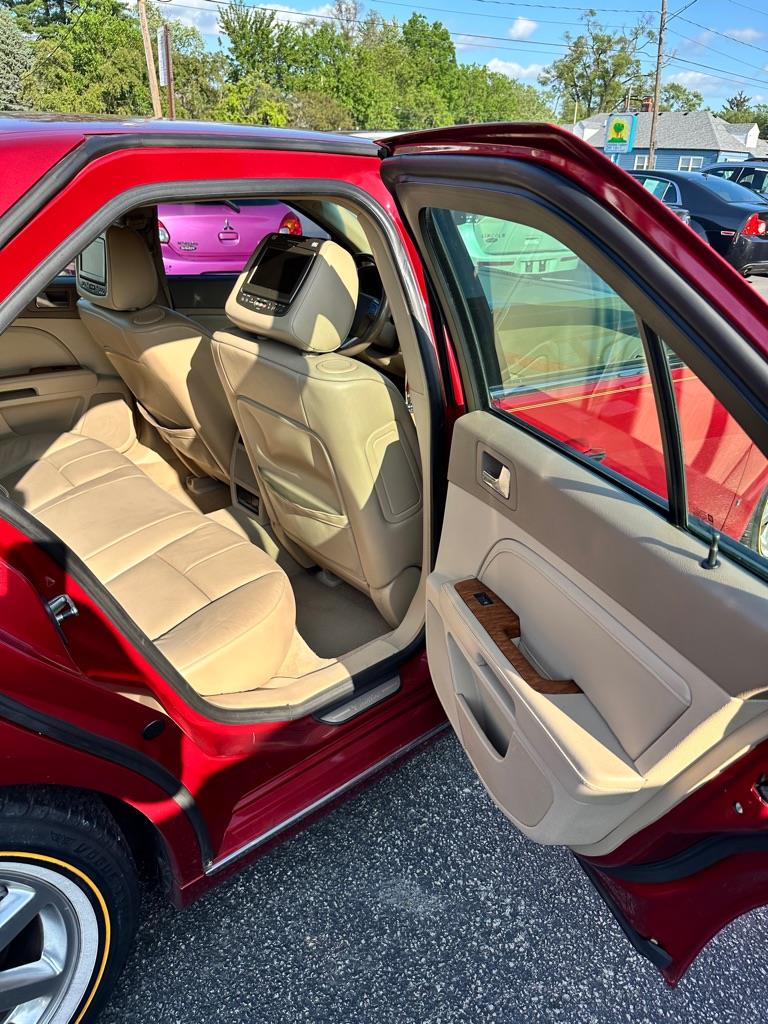 Cadillac STS V6 Luxury AWD with Navigation 2008