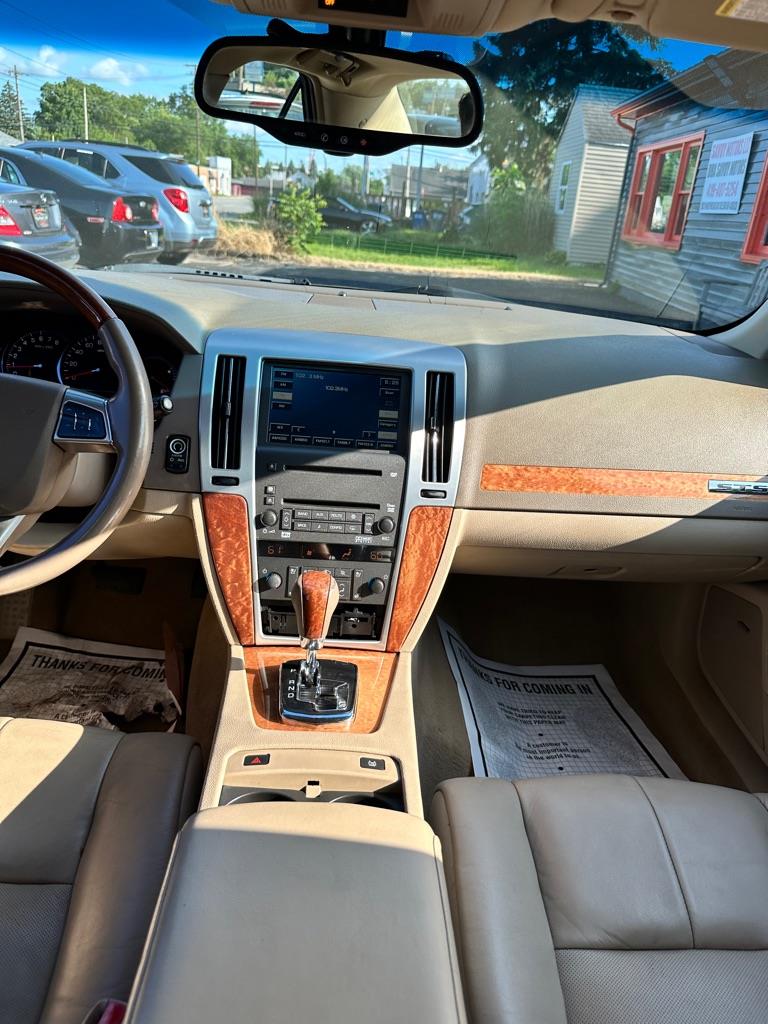 Cadillac STS V6 Luxury AWD with Navigation 2008
