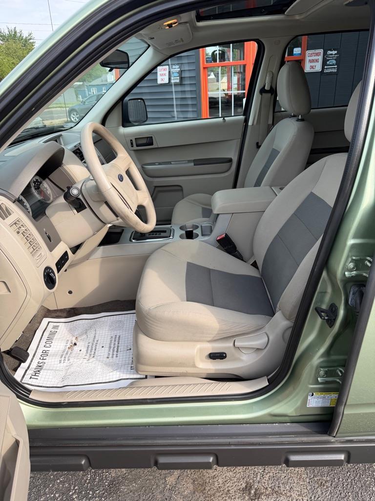 Ford Escape Hybrid FWD 2008