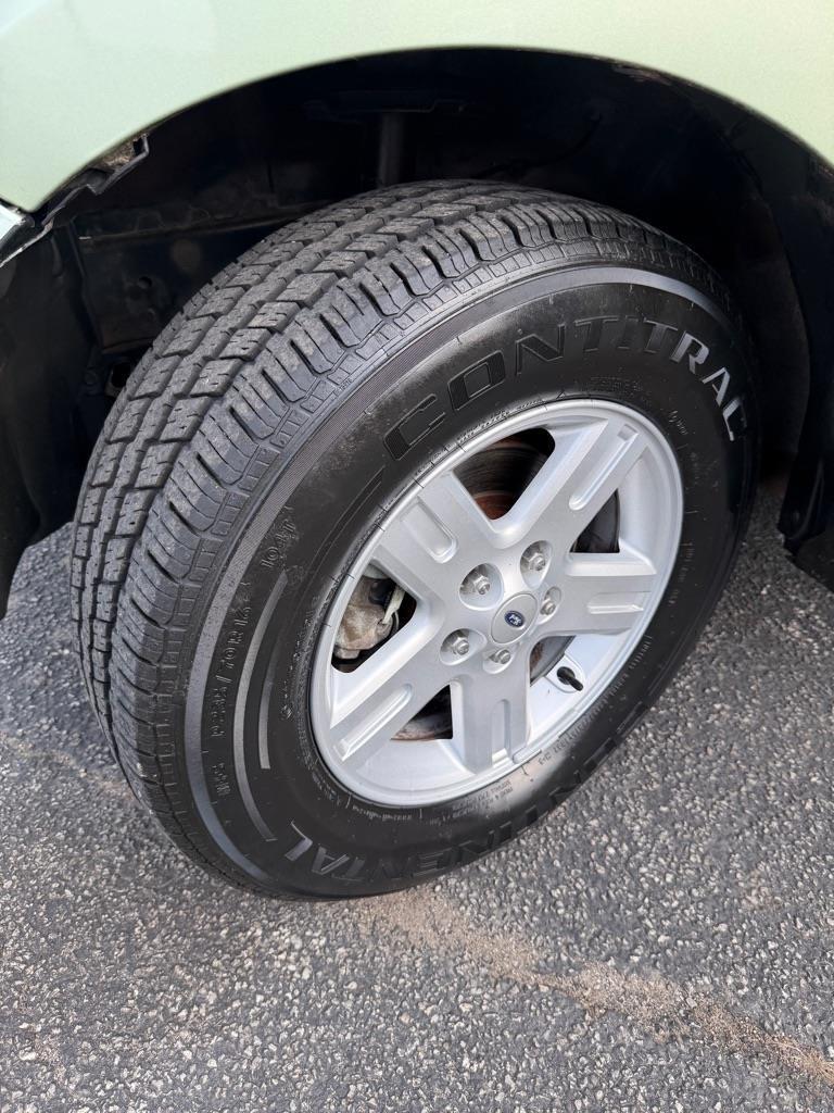 Ford Escape Hybrid FWD 2008