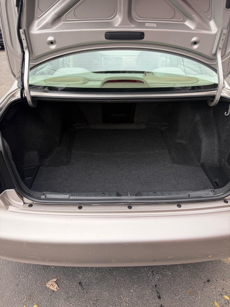 Honda Accord LX sedan 1999