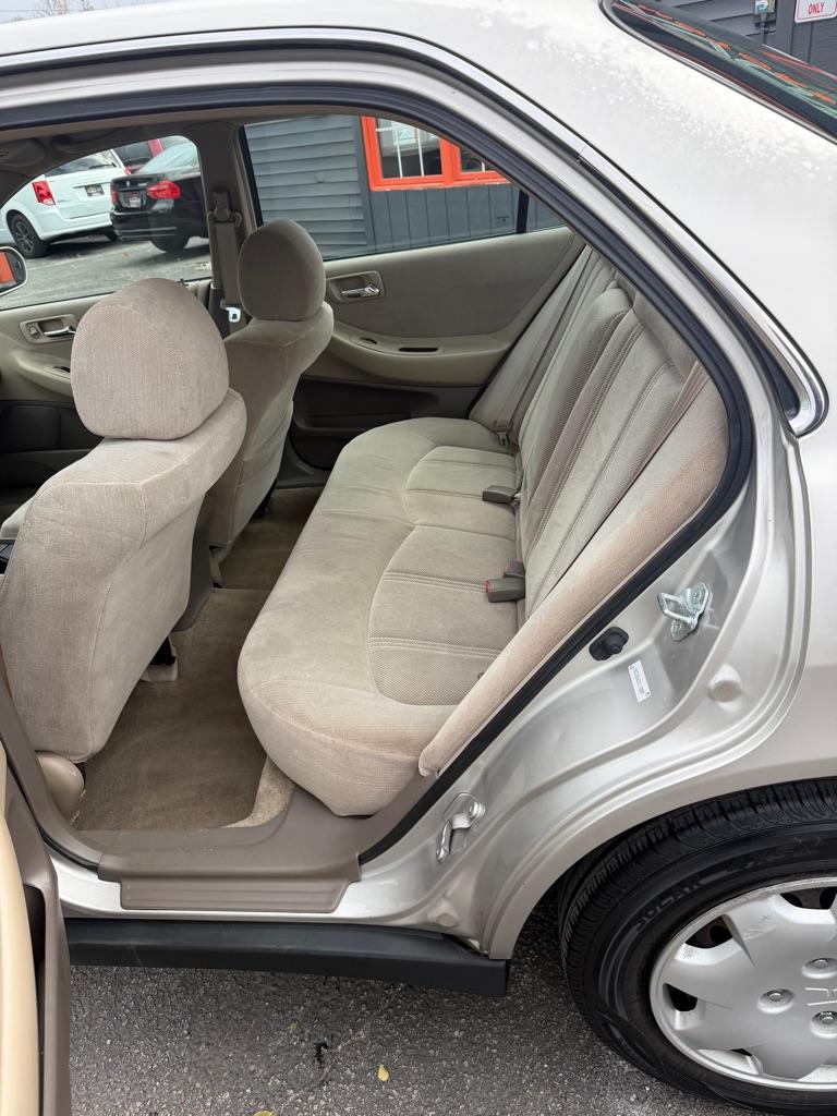 Honda Accord LX sedan 1999