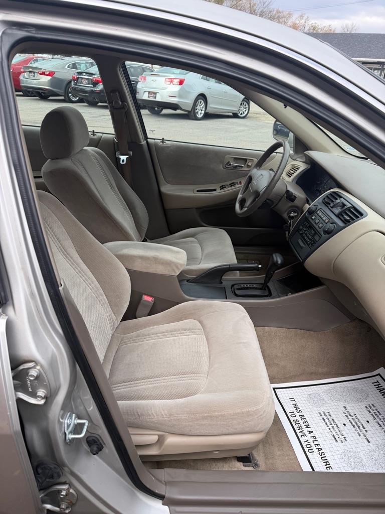 Honda Accord LX sedan 1999