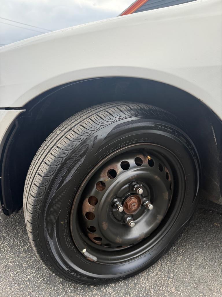 Honda Accord LX sedan 1999