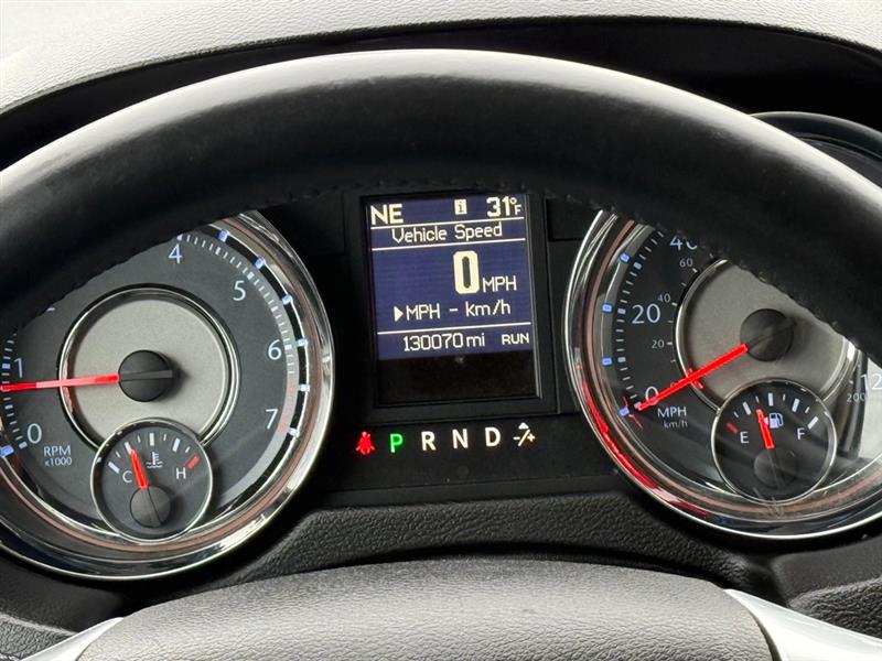 Chrysler Town & Country Touring 2013