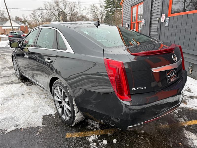 Cadillac XTS Luxury AWD 2013
