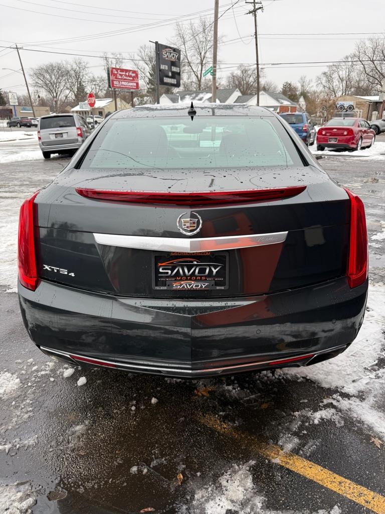 Cadillac XTS Luxury AWD 2013