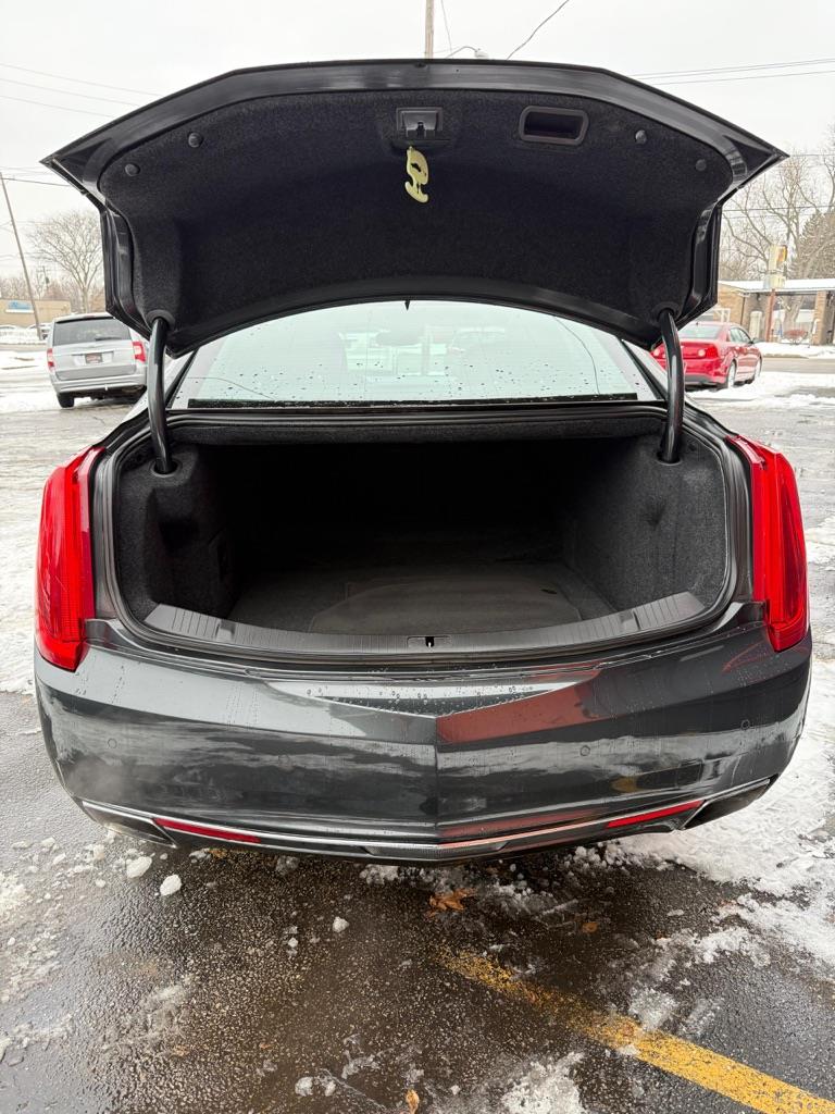 Cadillac XTS Luxury AWD 2013