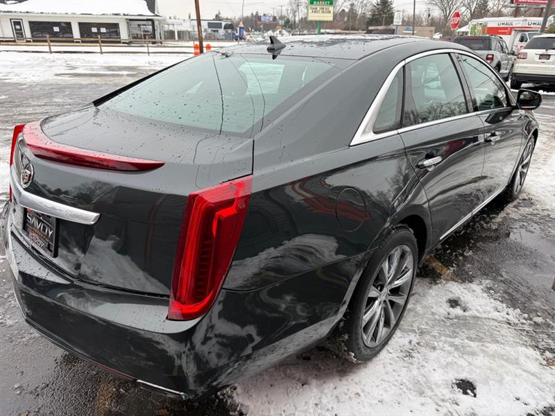 Cadillac XTS Luxury AWD 2013