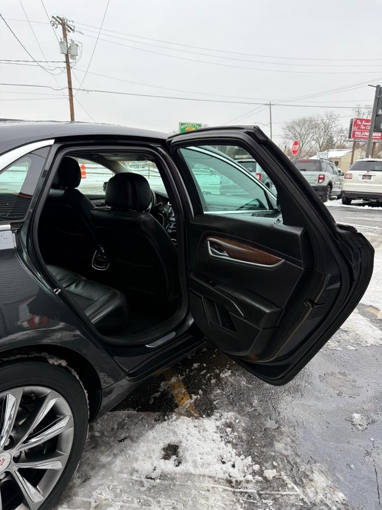 Cadillac XTS Luxury AWD 2013