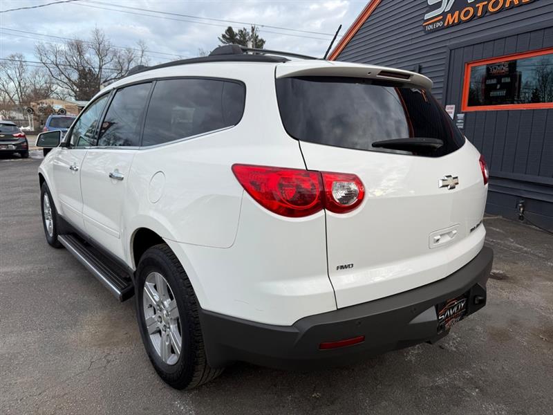 Chevrolet Traverse LT AWD 2012