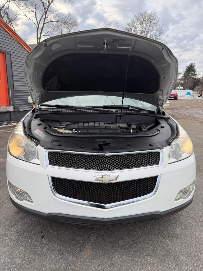 Chevrolet Traverse LT AWD 2012