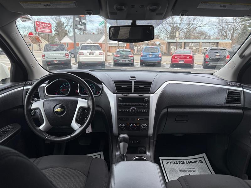 Chevrolet Traverse LT AWD 2012