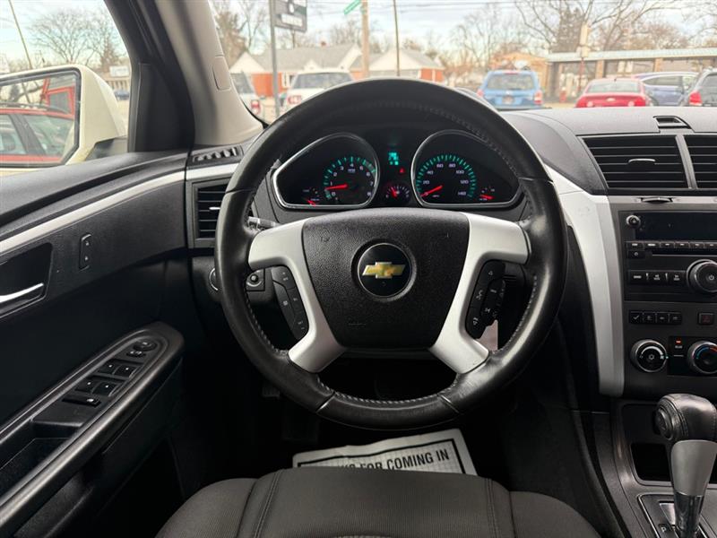 Chevrolet Traverse LT AWD 2012