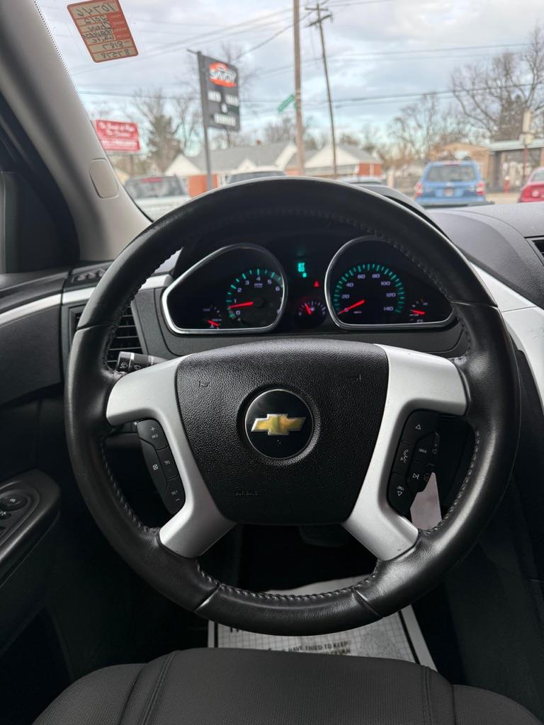 Chevrolet Traverse LT AWD 2012