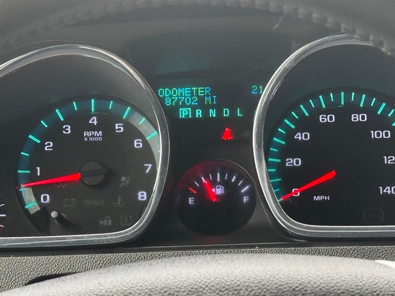 Chevrolet Traverse LT AWD 2012