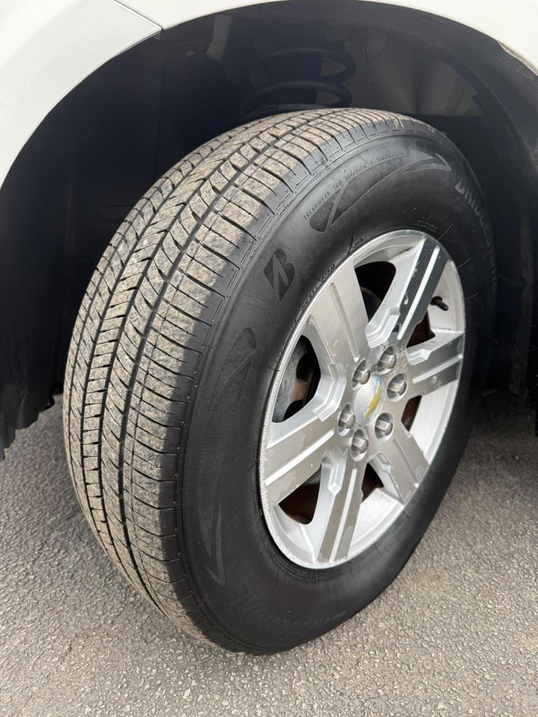 Chevrolet Traverse LT AWD 2012