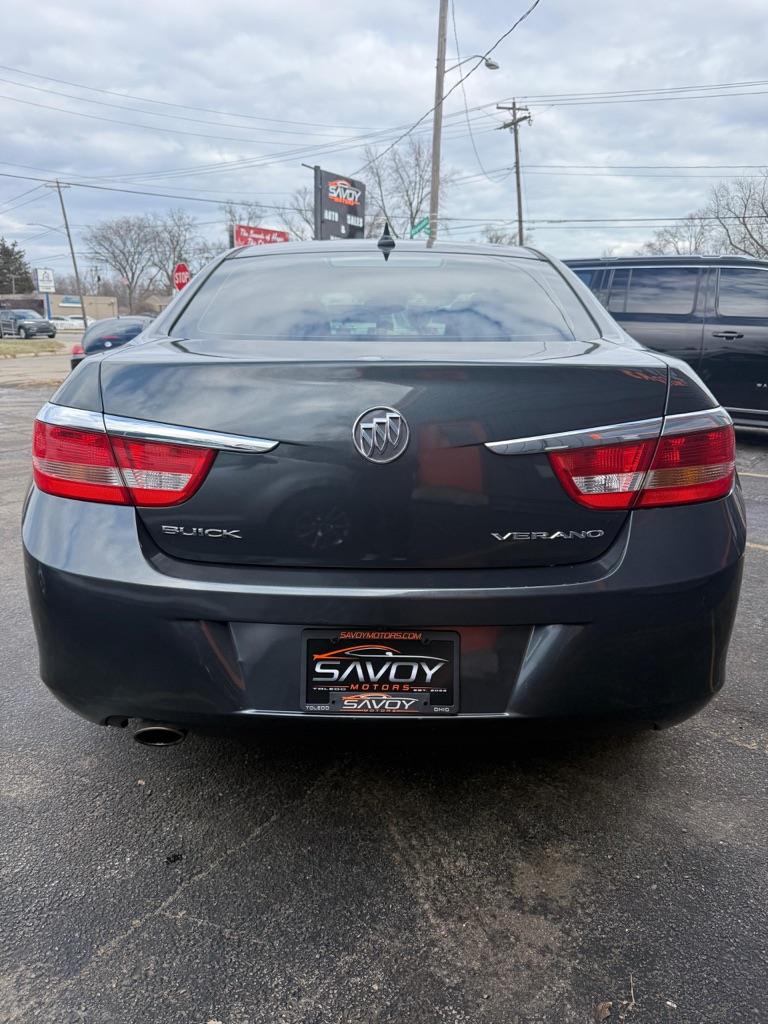 Buick Verano Base 2013