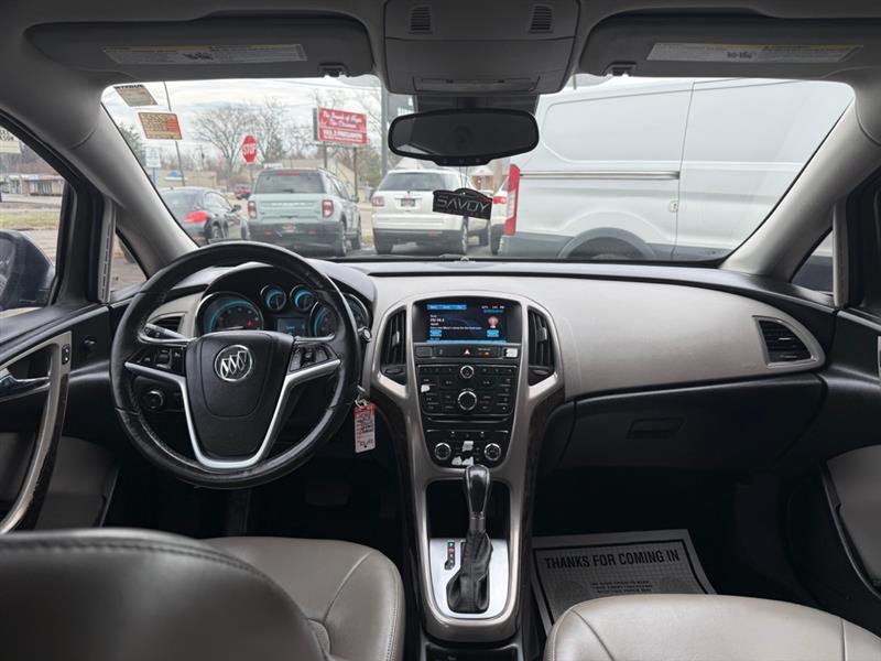 Buick Verano Base 2013