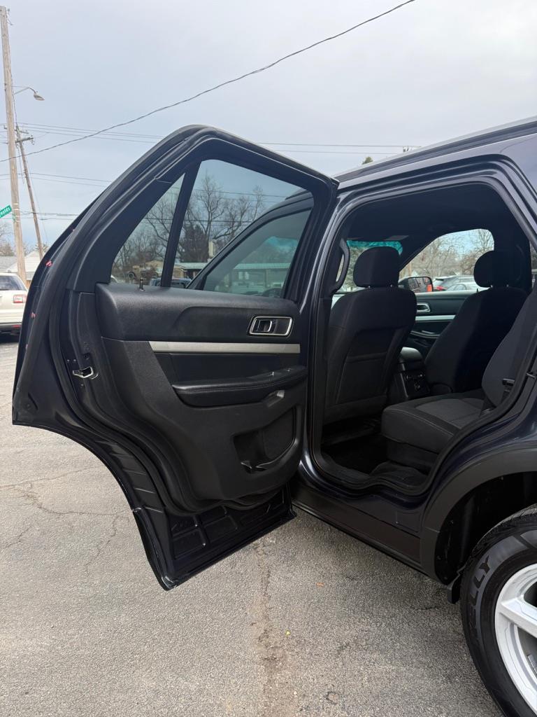 Ford Explorer XLT 4WD 2017