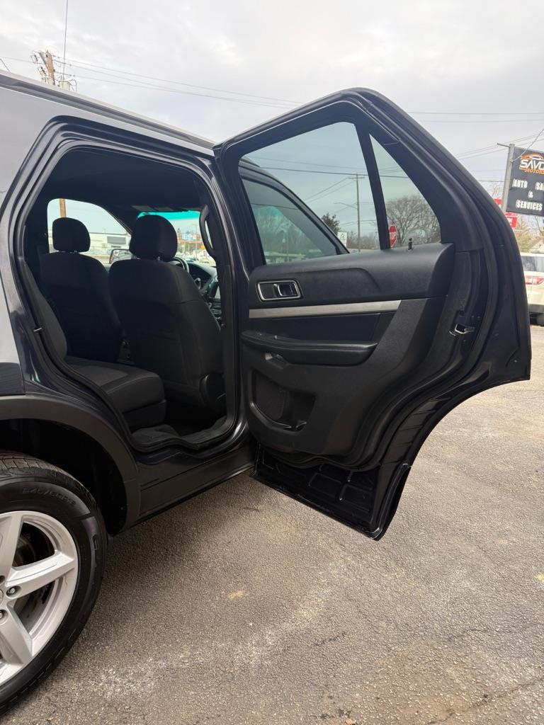 Ford Explorer XLT 4WD 2017