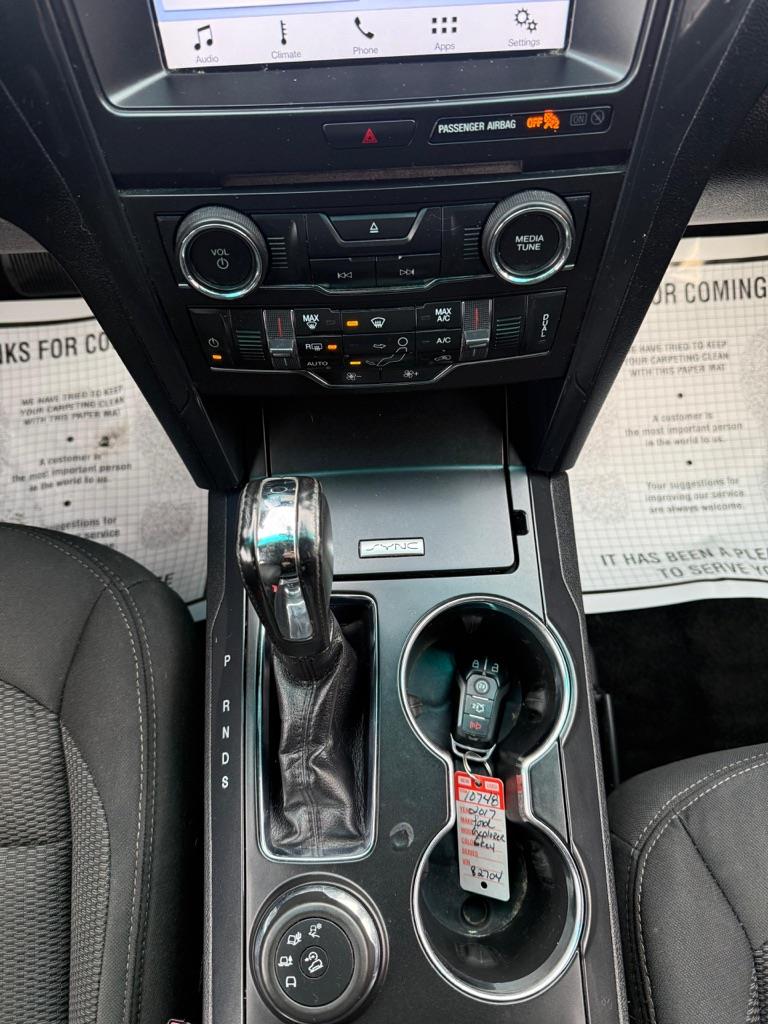 Ford Explorer XLT 4WD 2017