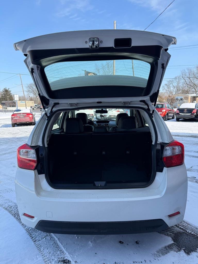 Subaru Impreza 2.0i Sport Limited PZEV 5-Door 2015