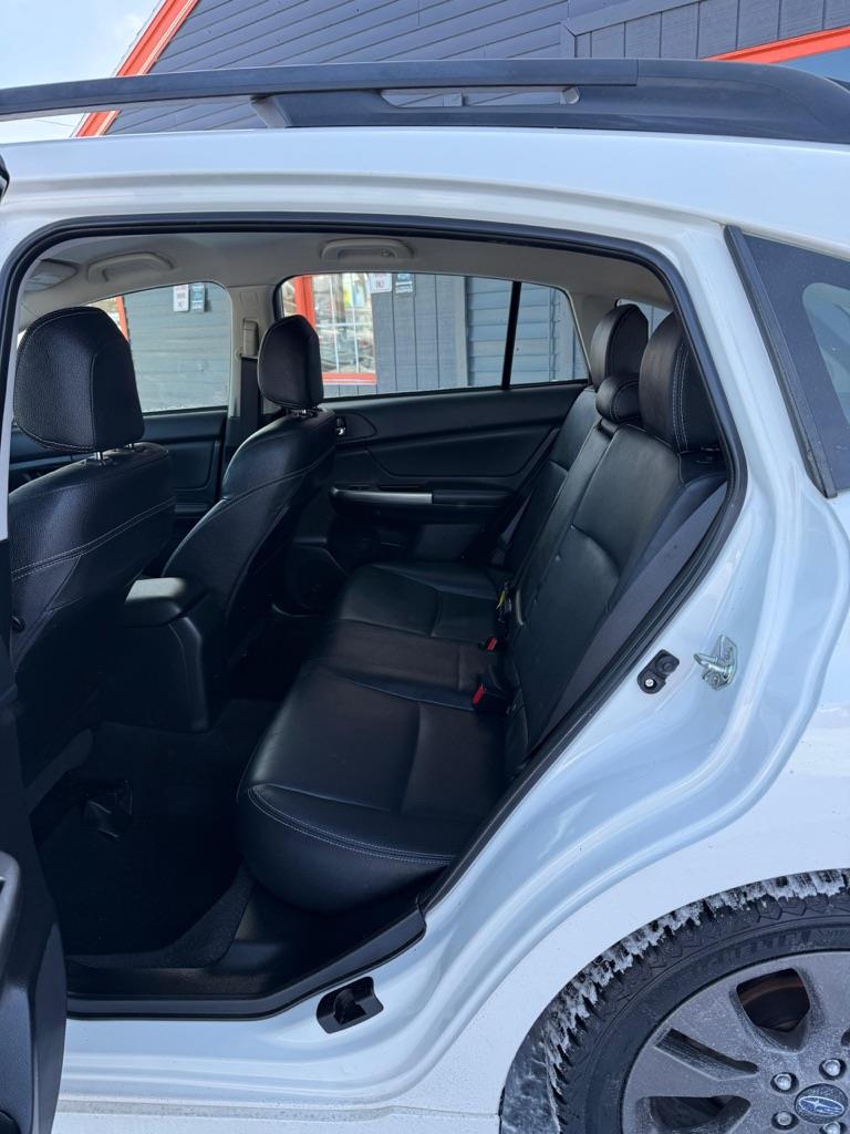 Subaru Impreza 2.0i Sport Limited PZEV 5-Door 2015