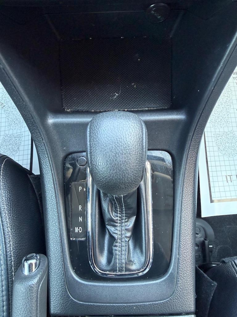 Subaru Impreza 2.0i Sport Limited PZEV 5-Door 2015