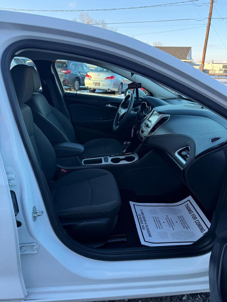 Chevrolet Cruze LS Auto 2017