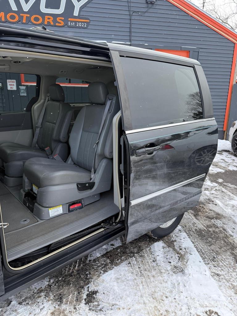 Chrysler Town & Country Touring 2009