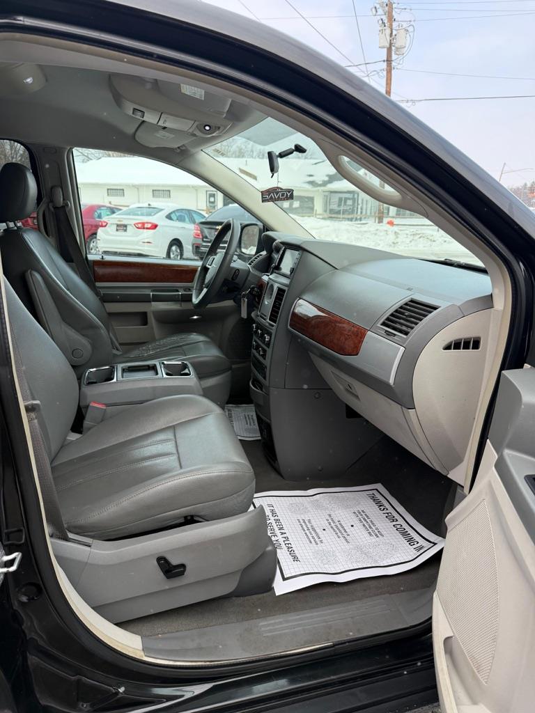 Chrysler Town & Country Touring 2009