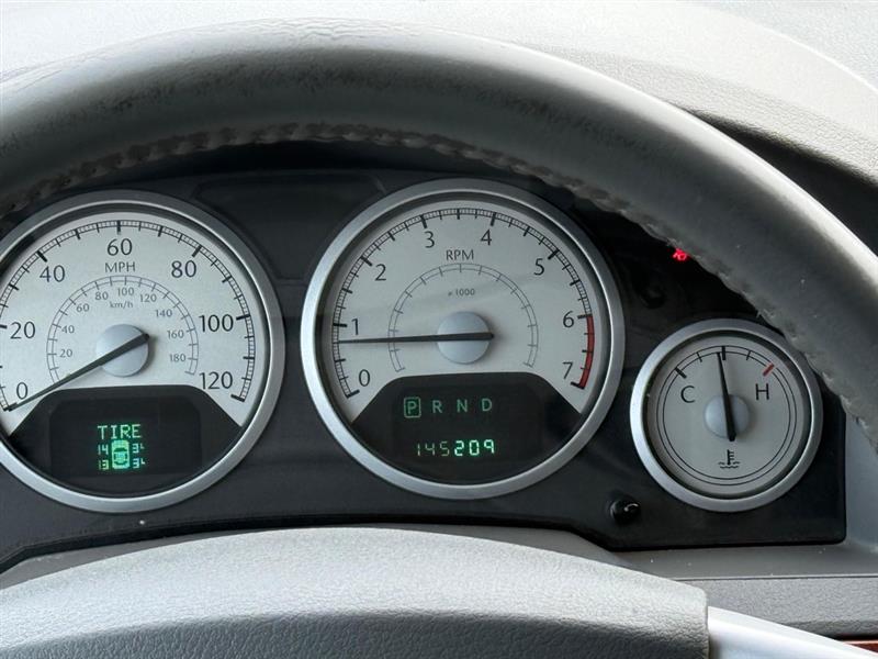 Chrysler Town & Country Touring 2009