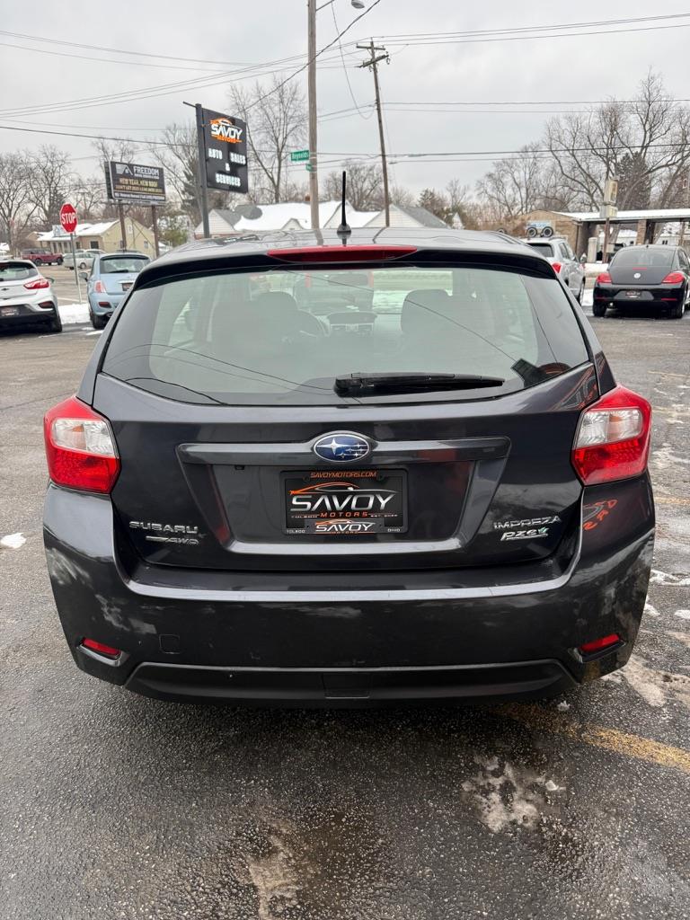 Subaru Impreza 2.0i PZEV CVT 5-Door 2015