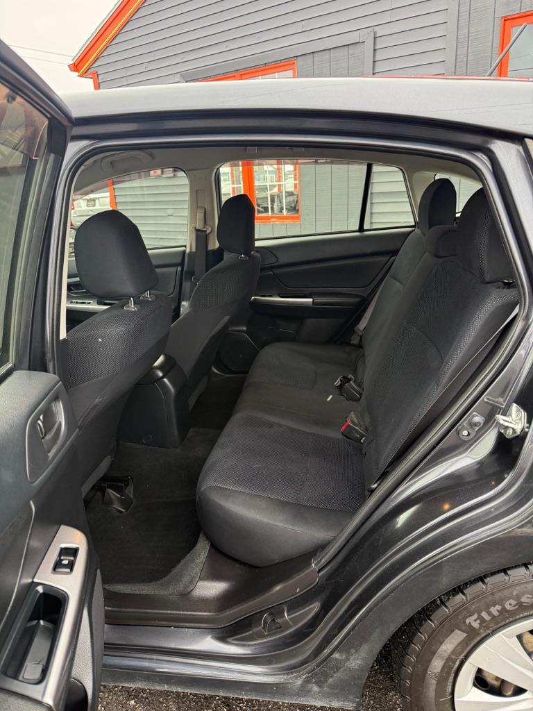 Subaru Impreza 2.0i PZEV CVT 5-Door 2015