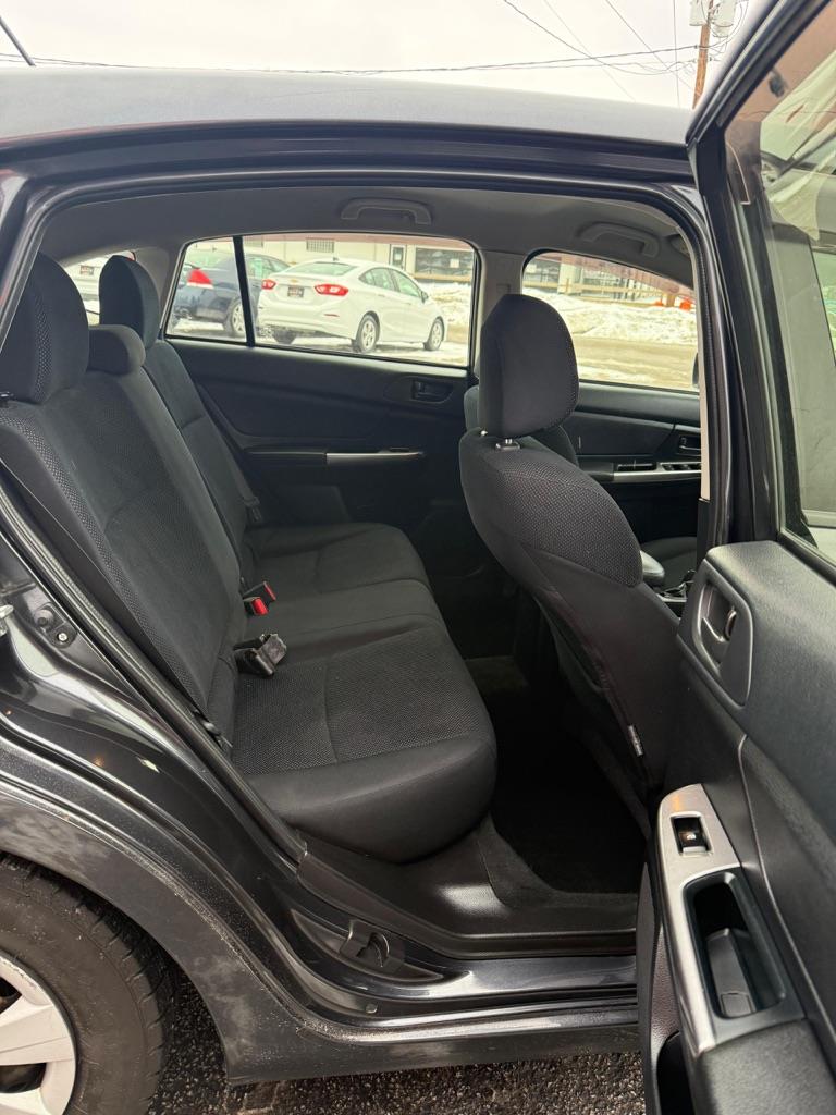 Subaru Impreza 2.0i PZEV CVT 5-Door 2015