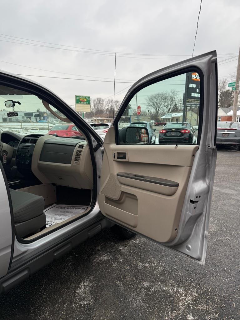 Ford Escape XLS FWD 2012