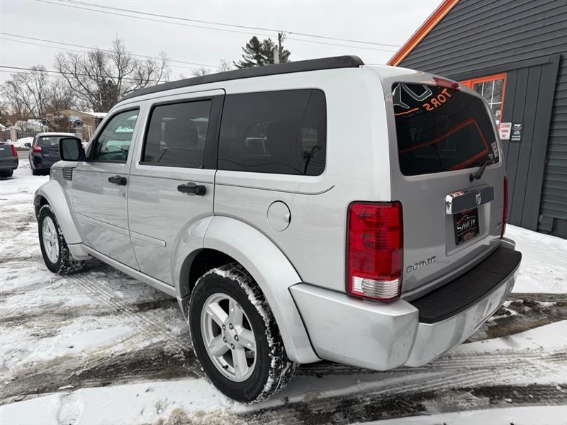 Dodge Nitro SXT 2WD 2011