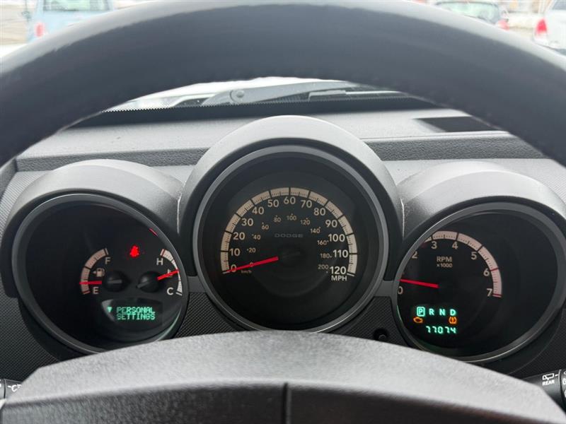 Dodge Nitro SXT 2WD 2011