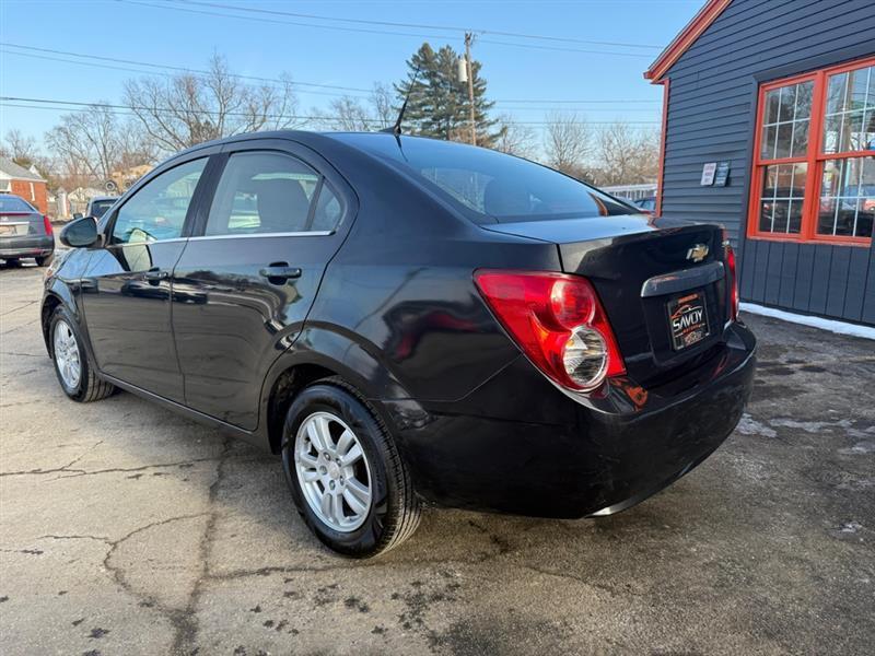 Chevrolet Sonic LT Auto Sedan 2013